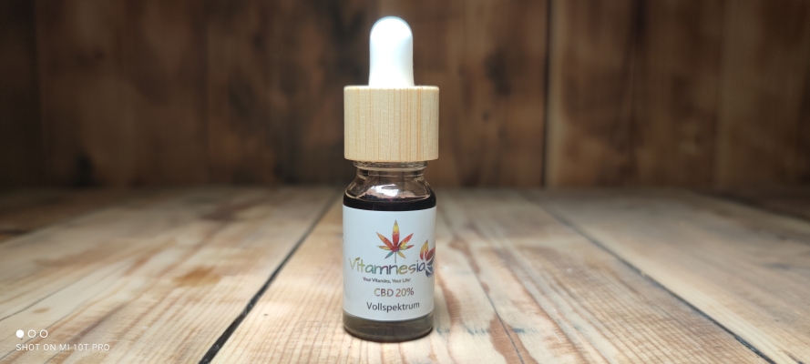 Tipps und Tricks zum Thema CBD Öl - Richtige CBD Lagerung und rötliche Färbung